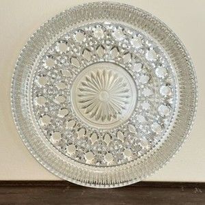 Vintage 1950 Wexford glass designed 9 in platter serve-ware party‎ platter